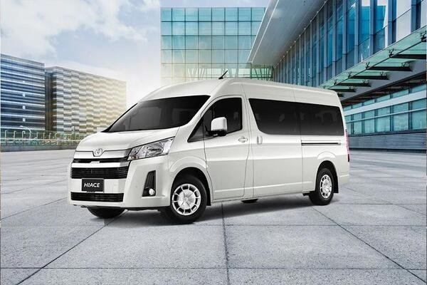 Maxi Taxi Craigieburn Img